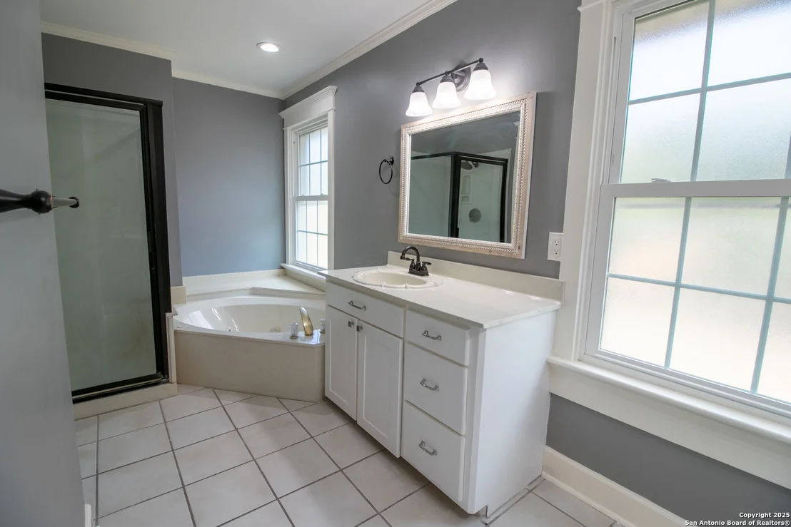 Photo of 7629 Stony Brook Dr