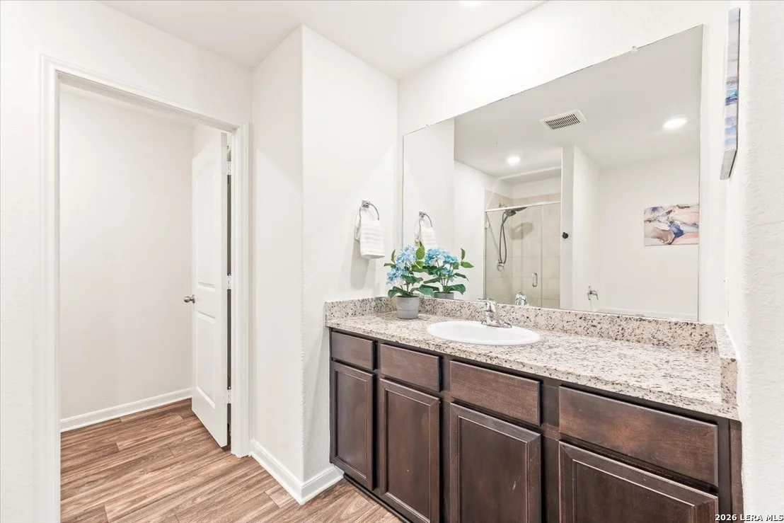 Photo of 3947 Trail De Paris