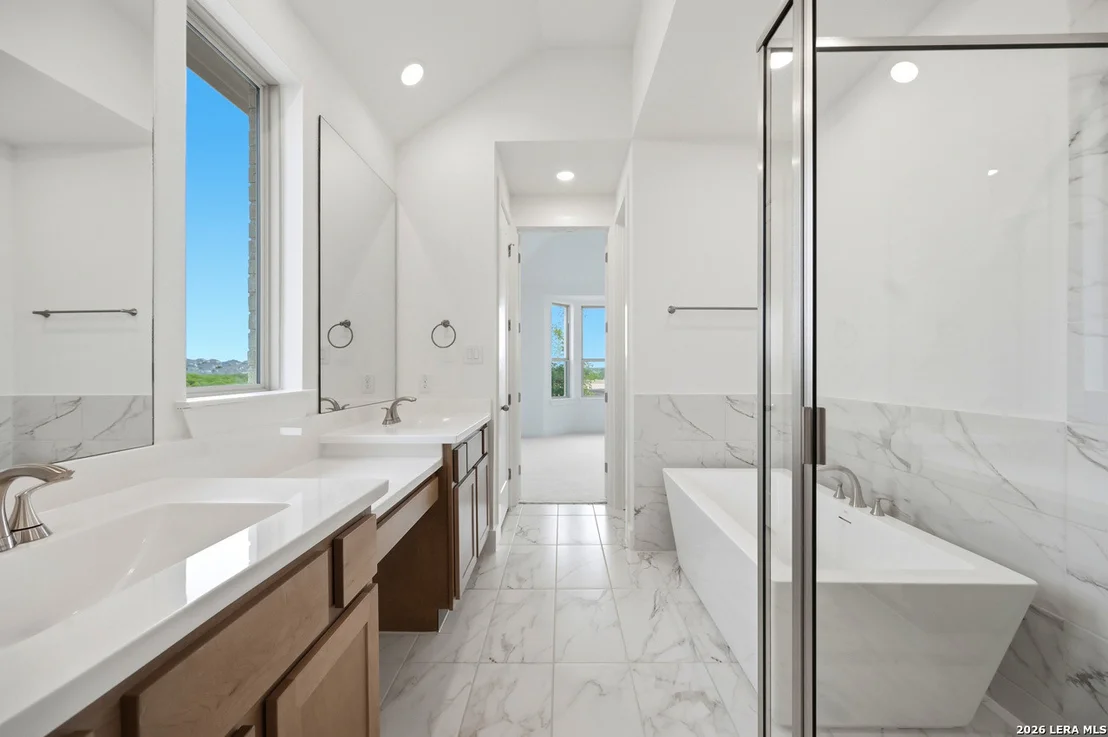Photo of 2260 Altiplano