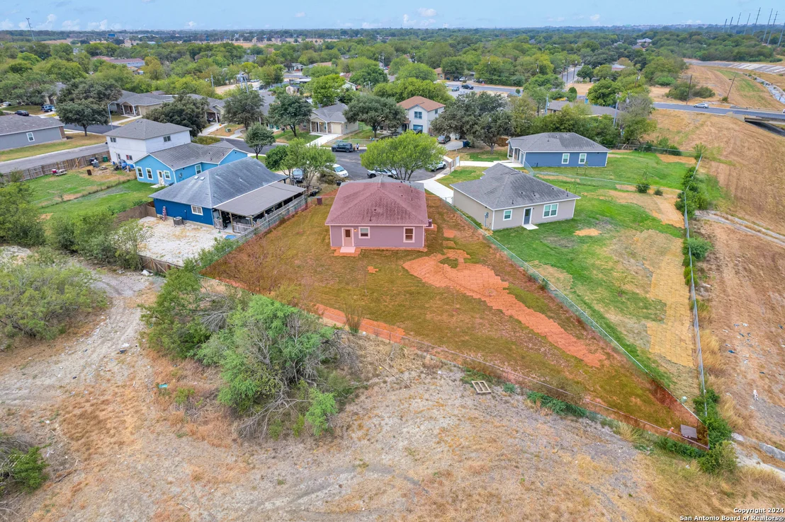 Photo of 514 PRECIOUS DR