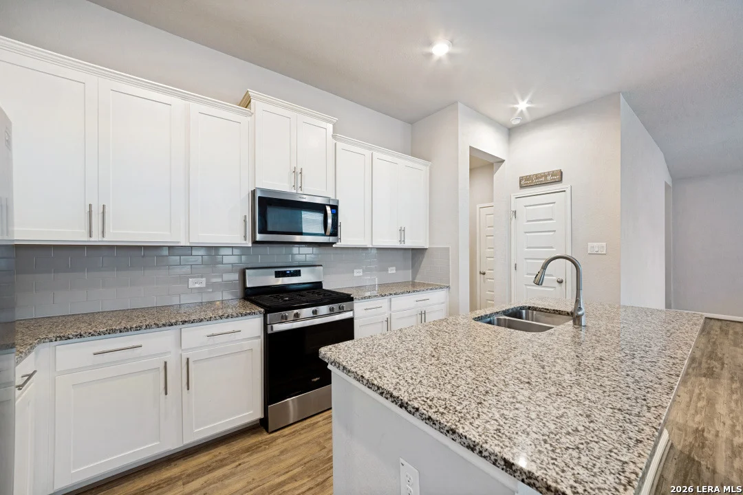 Photo of 12939 Staubach