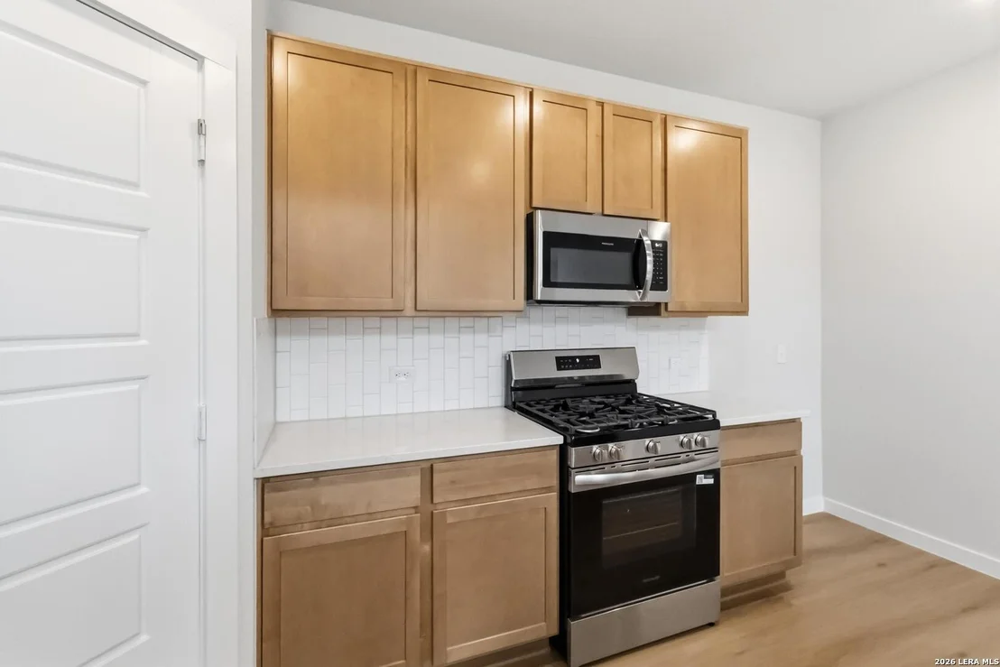 Photo of 619 River Run Way
