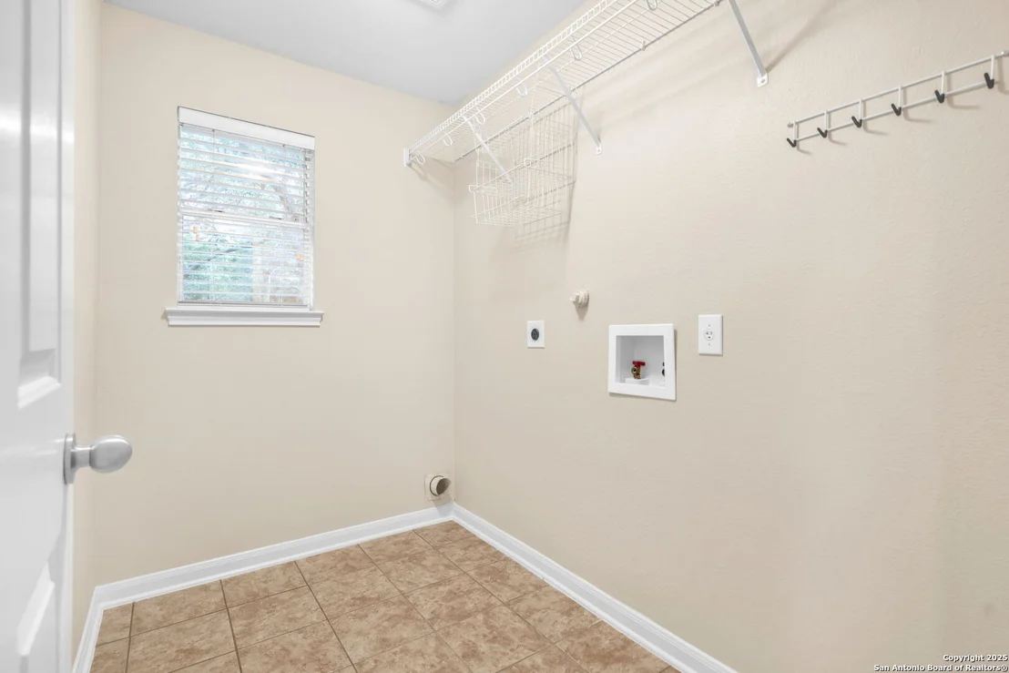Photo of 423 Sand Ash Trl