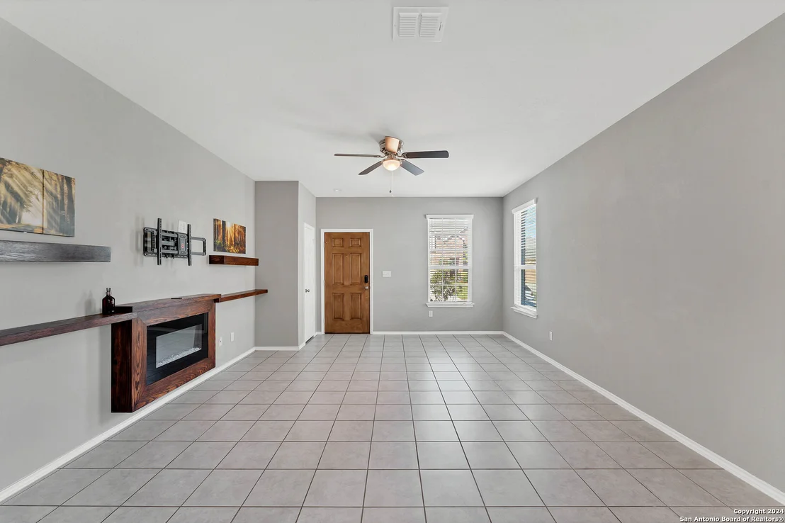Photo of 1442 POLYDORA
