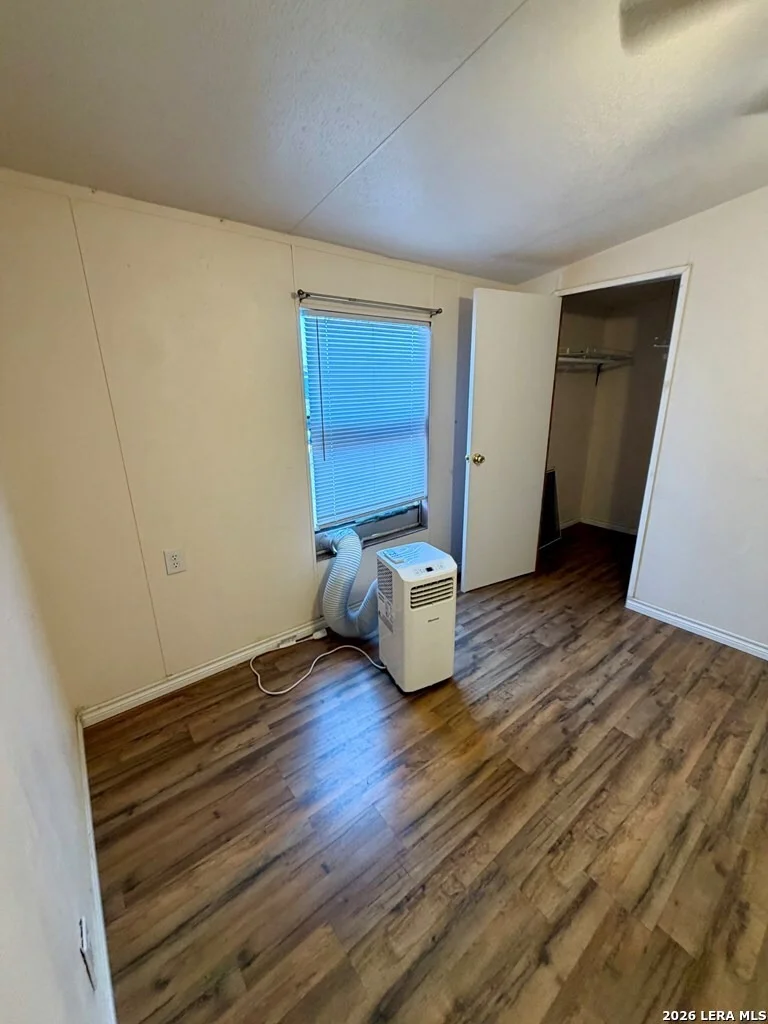Photo of 3891 Cross Creek Dr