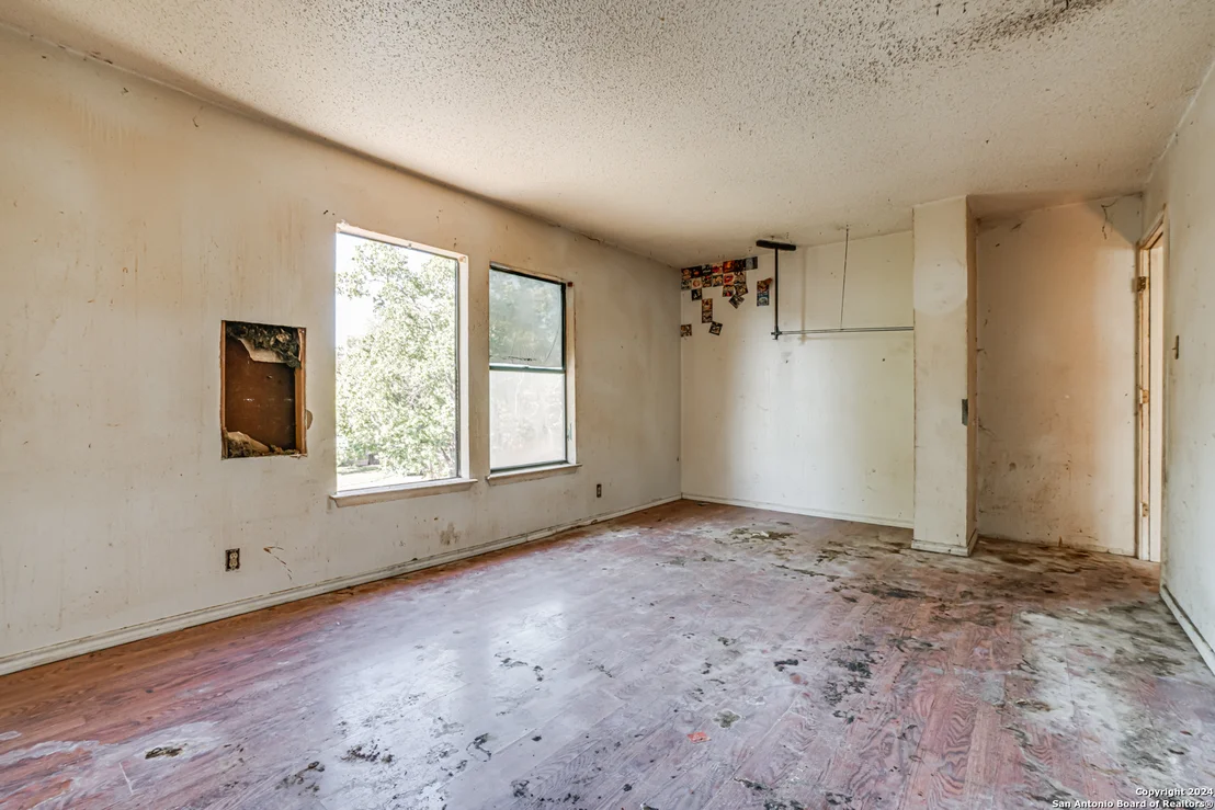 Photo of 9827 Delta Ridge