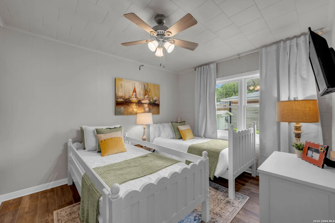 Photo of 301 Riverside Drive