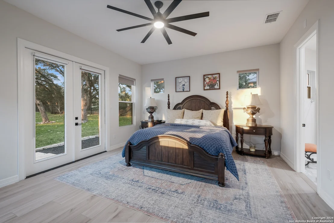 Photo of 718 post oak ridge