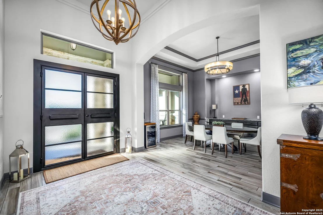 Photo of 2330 Occidente