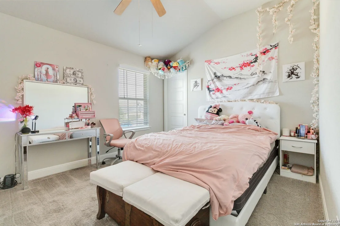 Photo of 2210 Castello