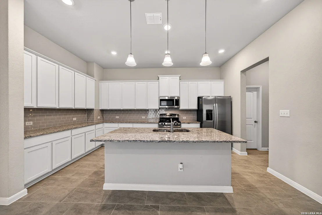 Photo of 12834 hush
