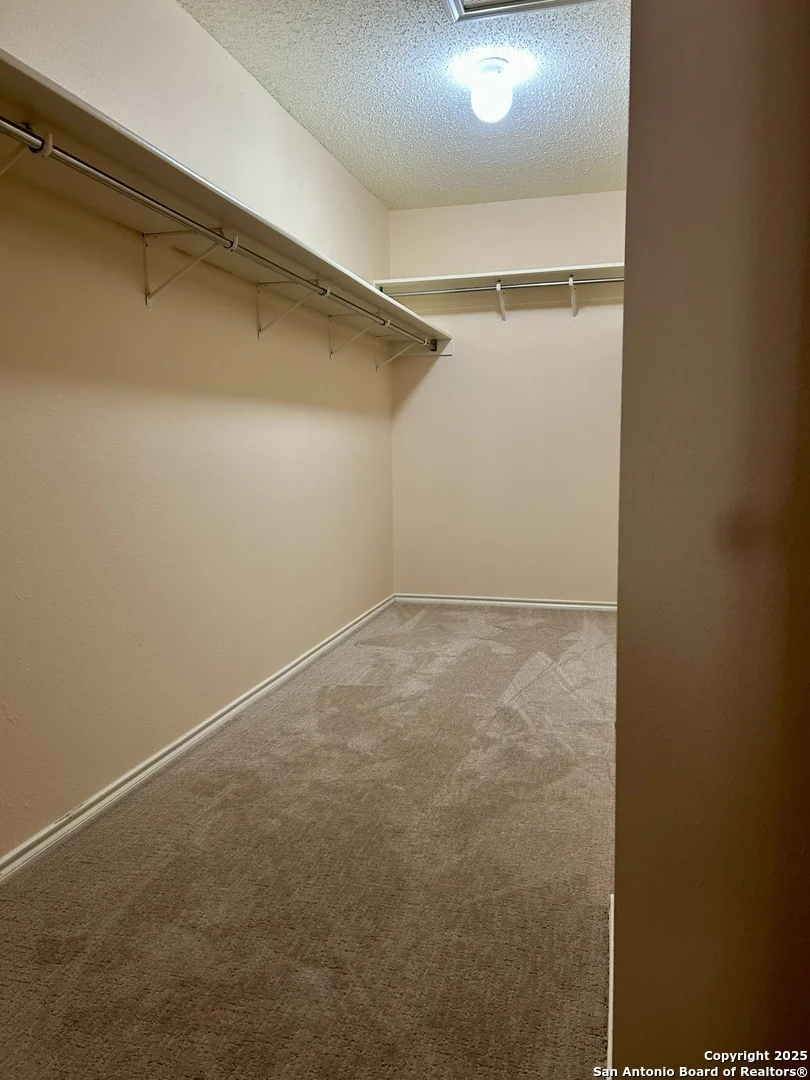 Photo of 9642 Elmstone
