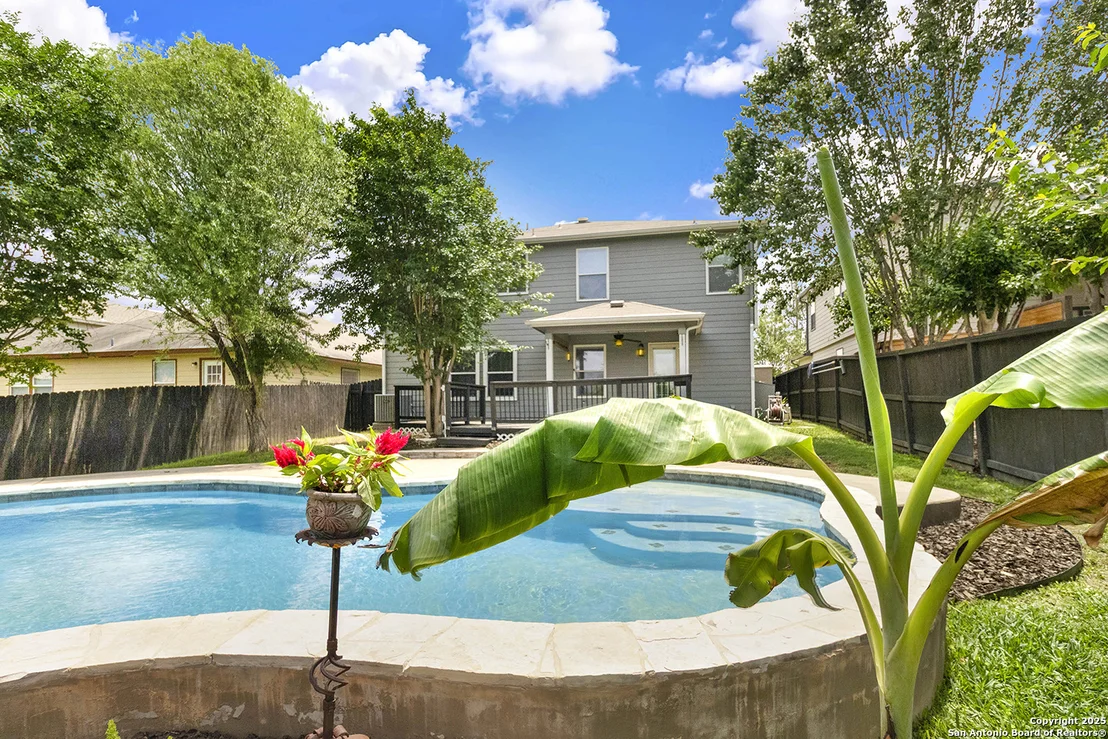 Photo of 121 Bay Willow