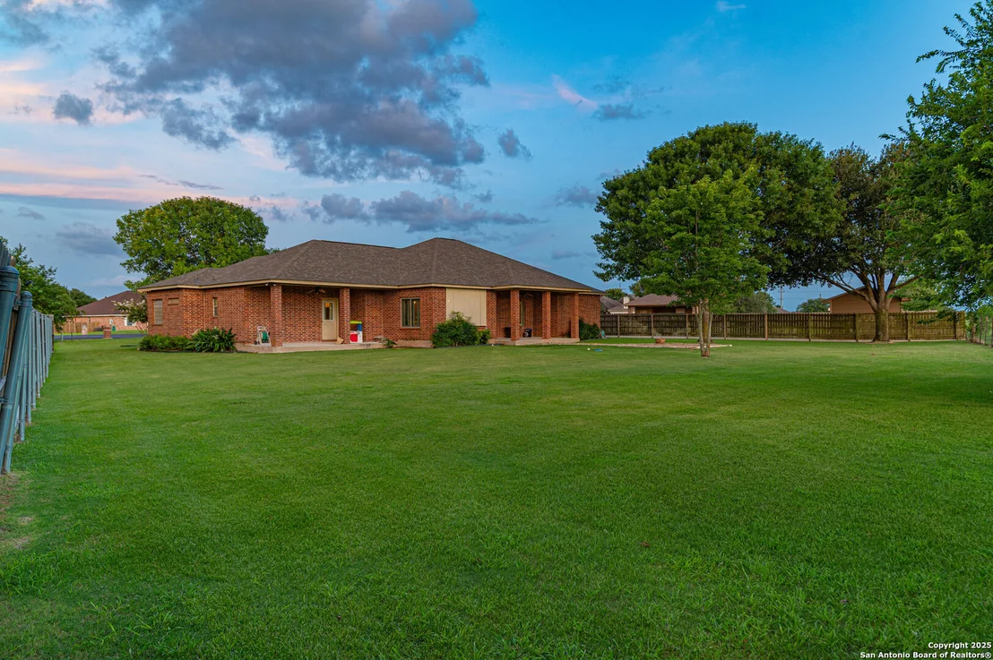 Photo of 170 Castle Breeze