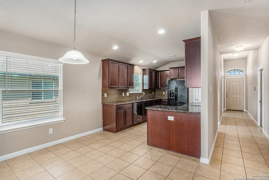 Photo of 732 Spectrum Dr