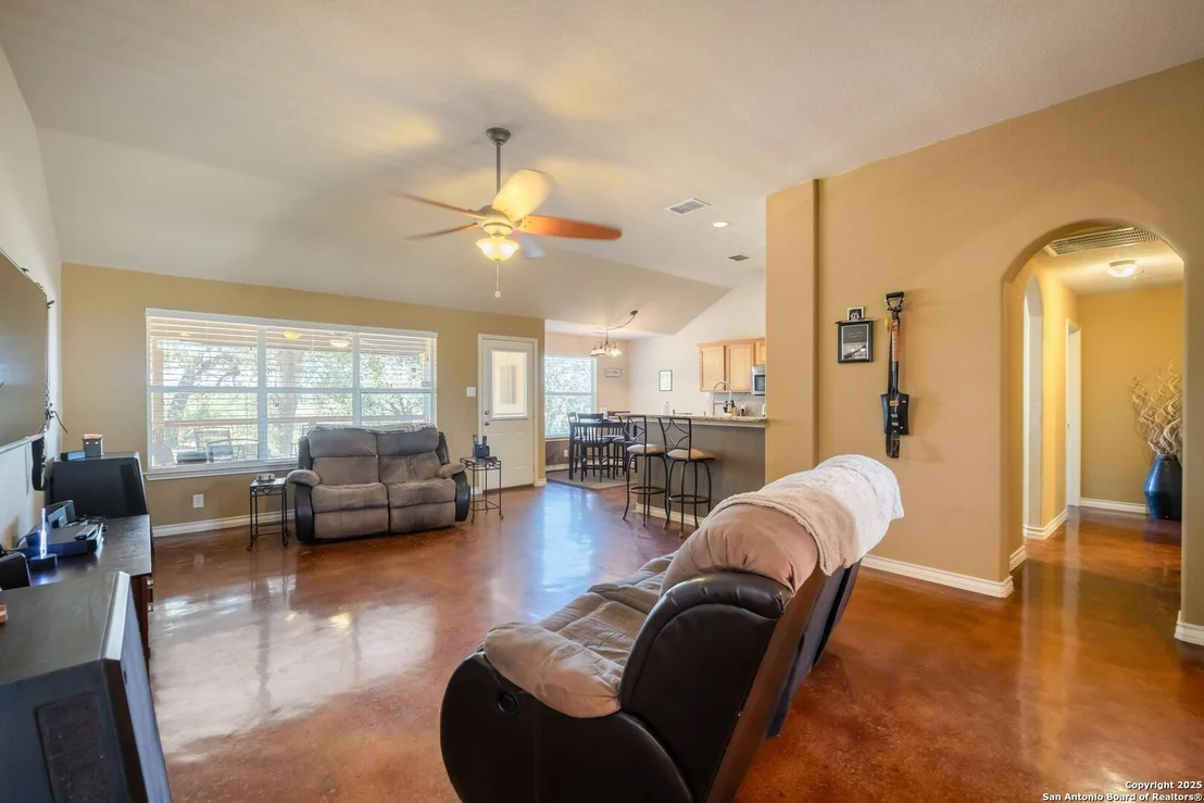 Photo of 22211 Savannah Heights