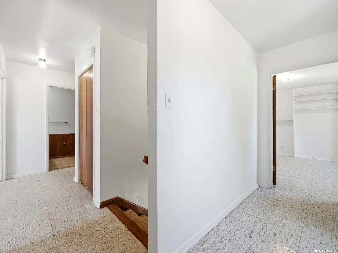 Photo of 300 Avenue M