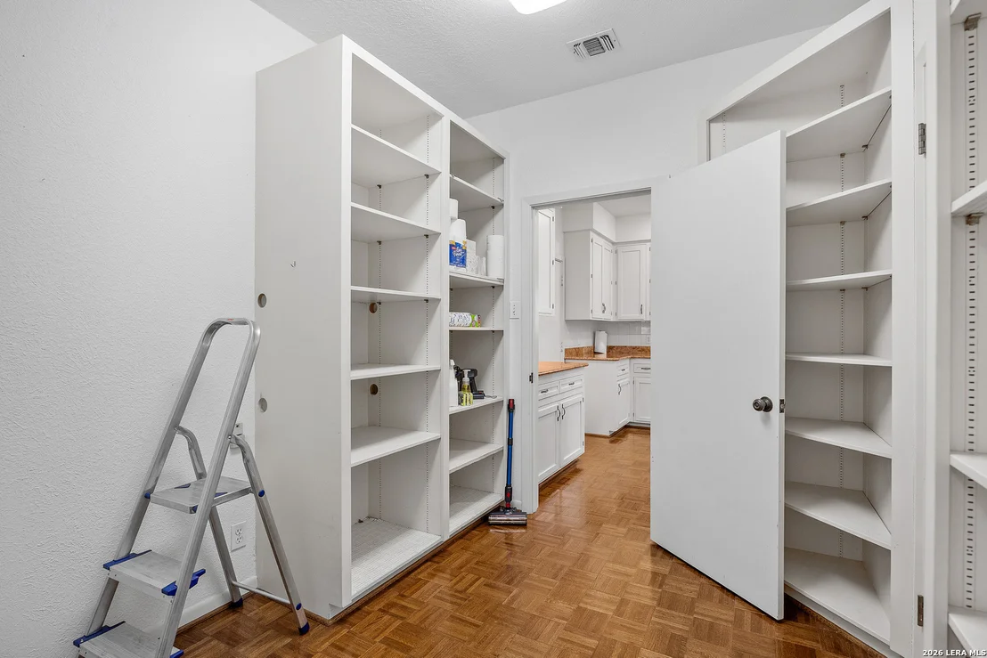 Photo of 304 Spring Mill Dr