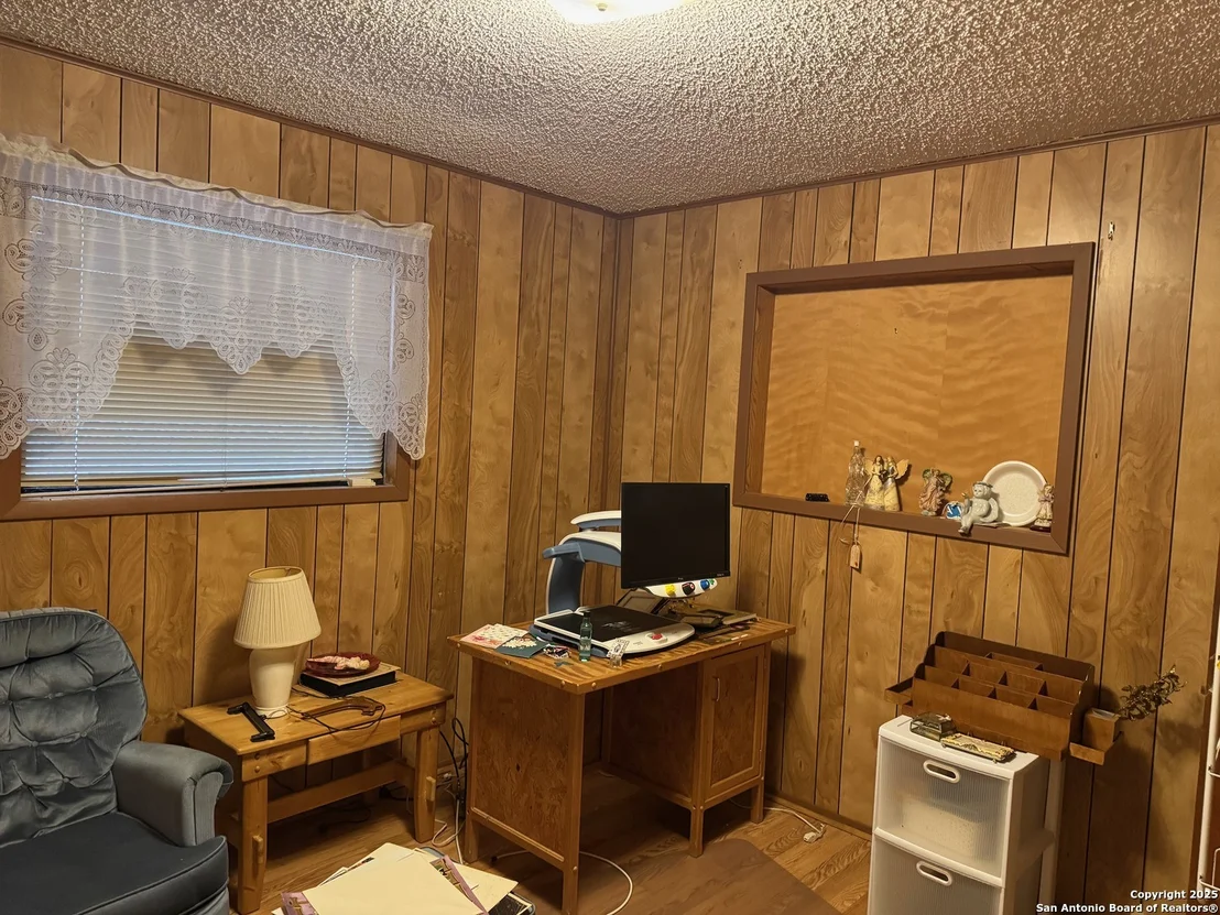 Photo of 347 Calle LA GLORIA