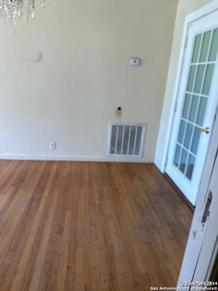 Photo of 535 DRESDEN