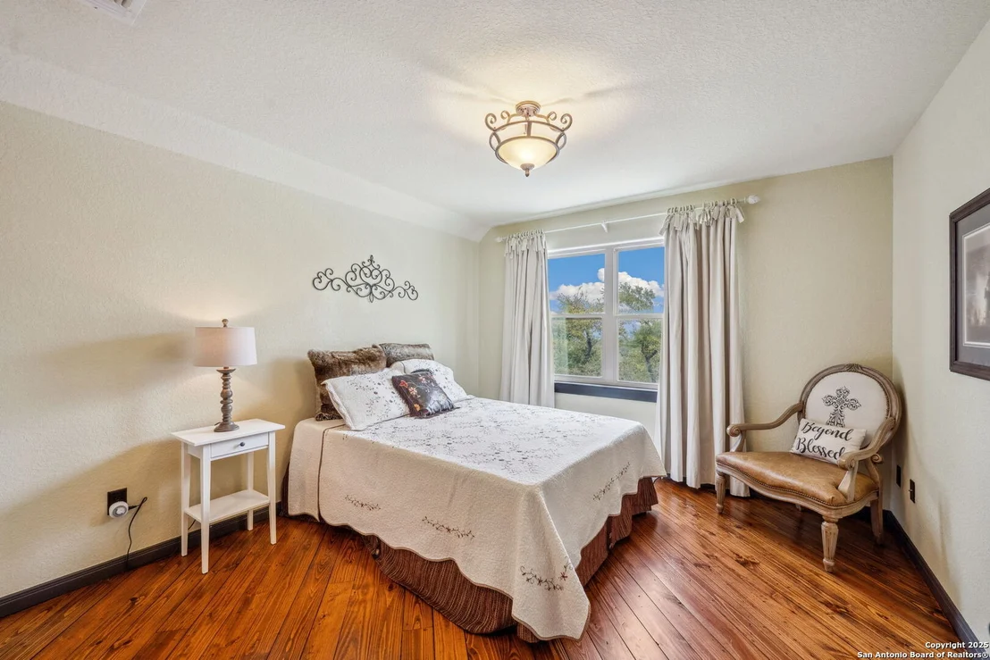 Photo of 219 Vista View