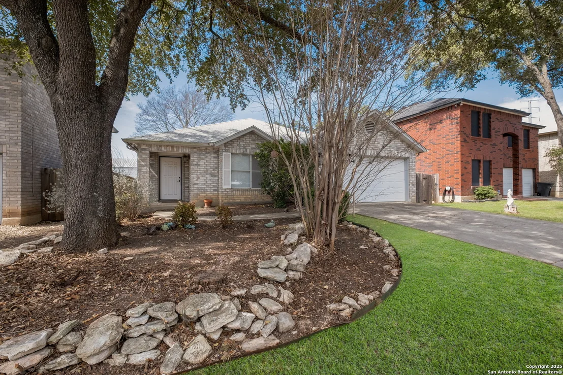 Photo of 9731 Addersley