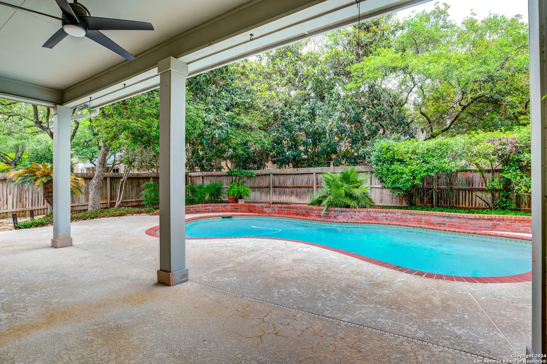 Photo of 15622 Dawn Crest