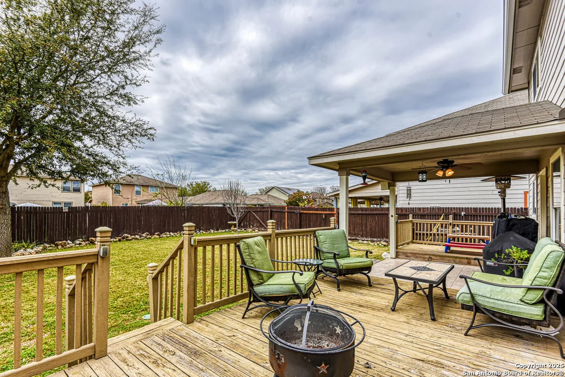 Photo of 2727 Thunder Gulch