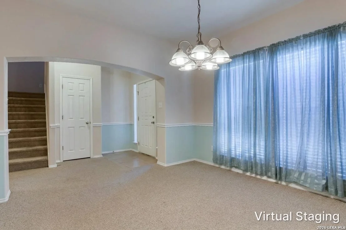 Photo of 827 Point Cove