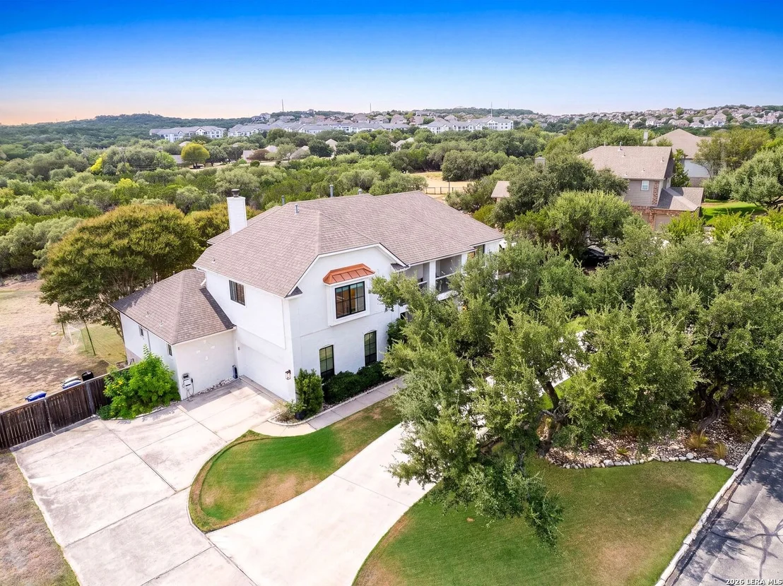Photo of 719 Walder Trail