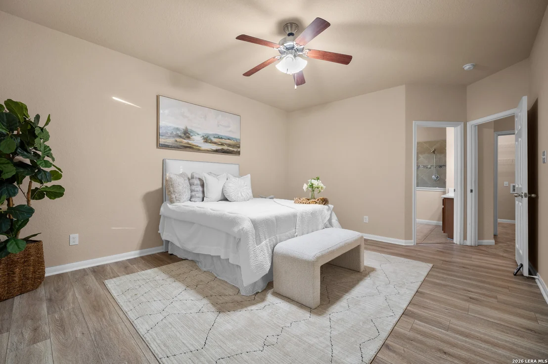 Photo of 1008 Magellan