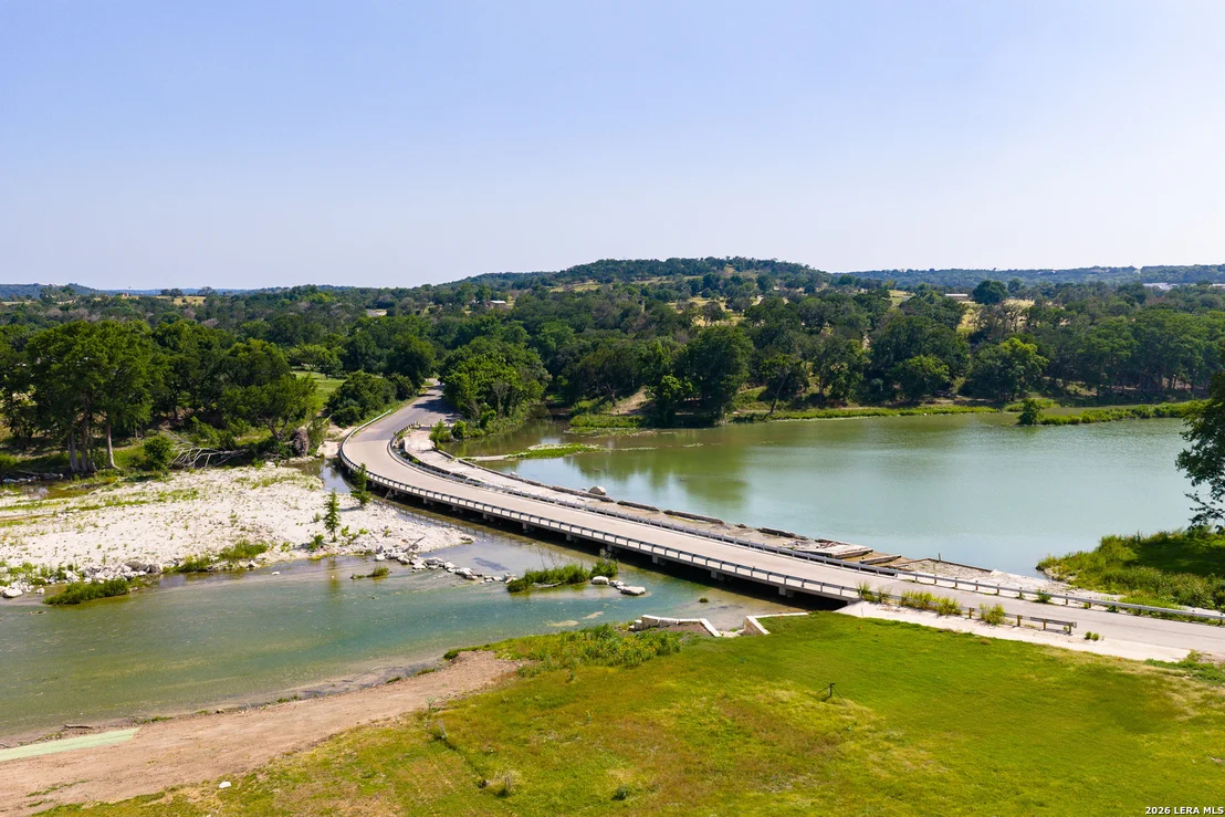 Photo of 129 Old Ingram Loop