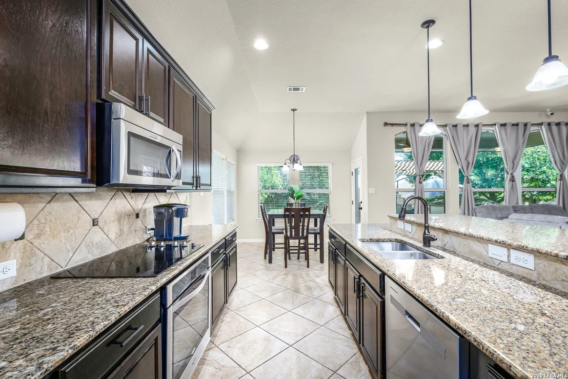 Photo of 824 Water Oak