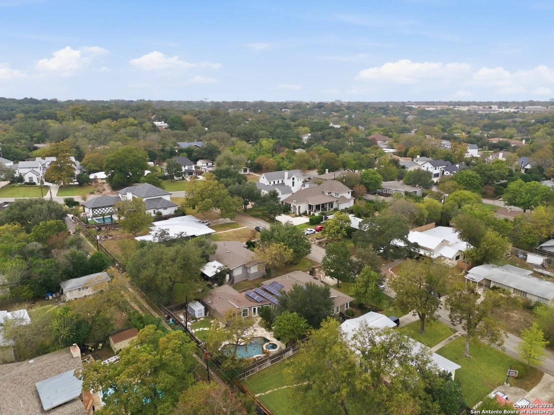 Photo of 112 Lyman