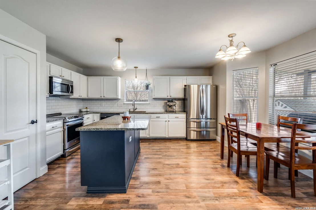 Photo of 1017 Silvertree