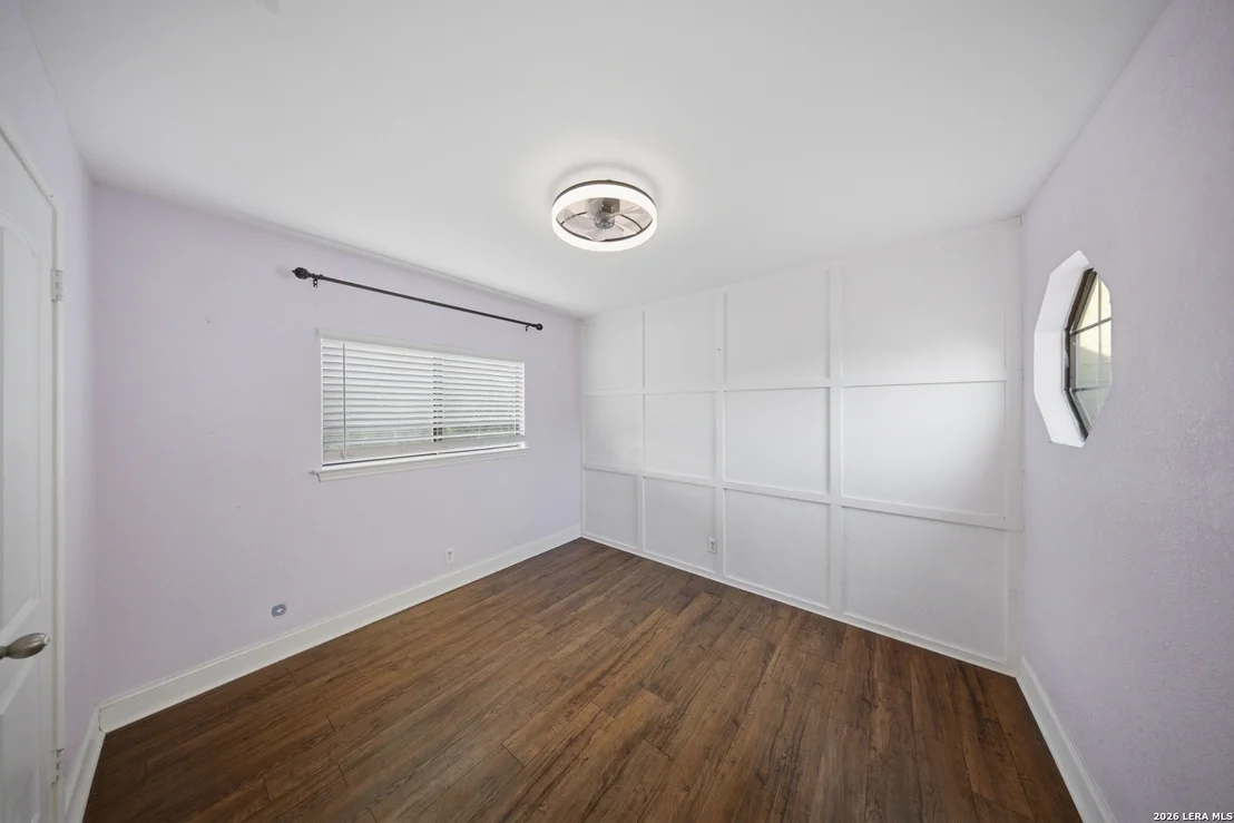 Photo of 10207 Aurora Fld