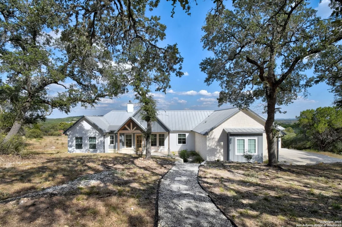 Photo of 3191 Campestres