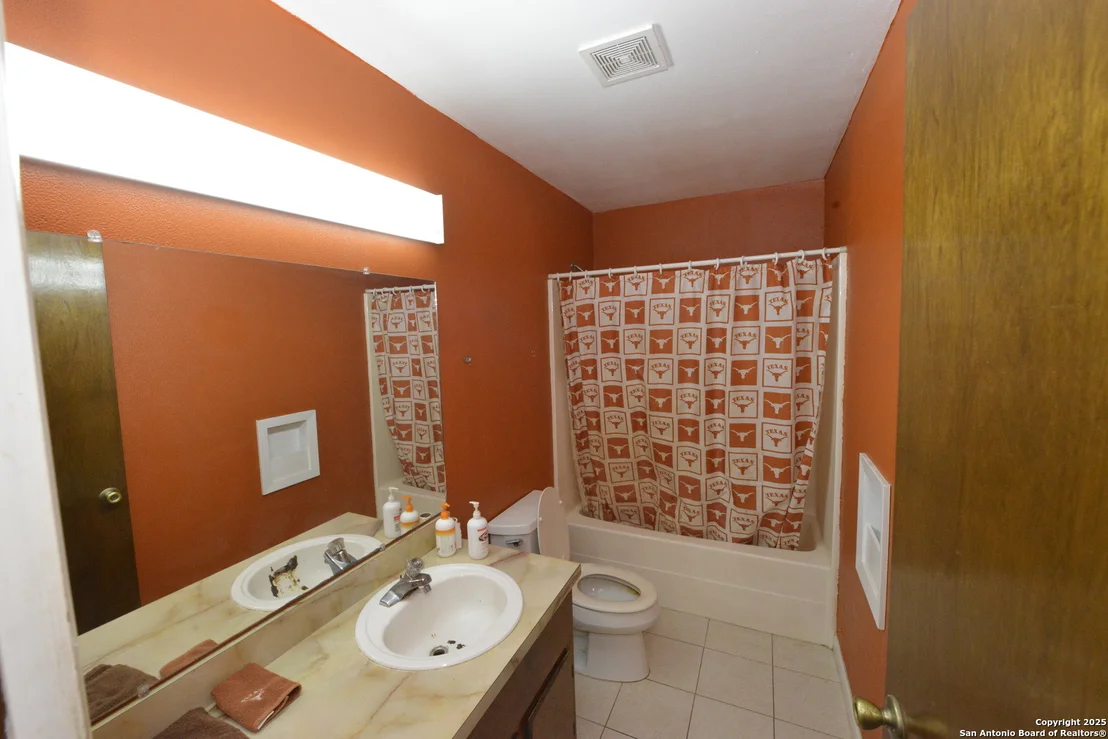 Photo of 633 Tolle