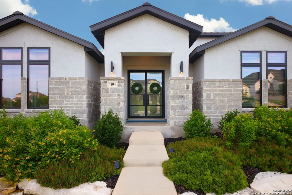 Photo of 4104 Abasolo