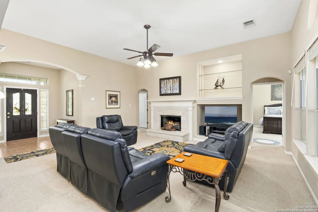 Photo of 345 COUNTY ROAD 2748