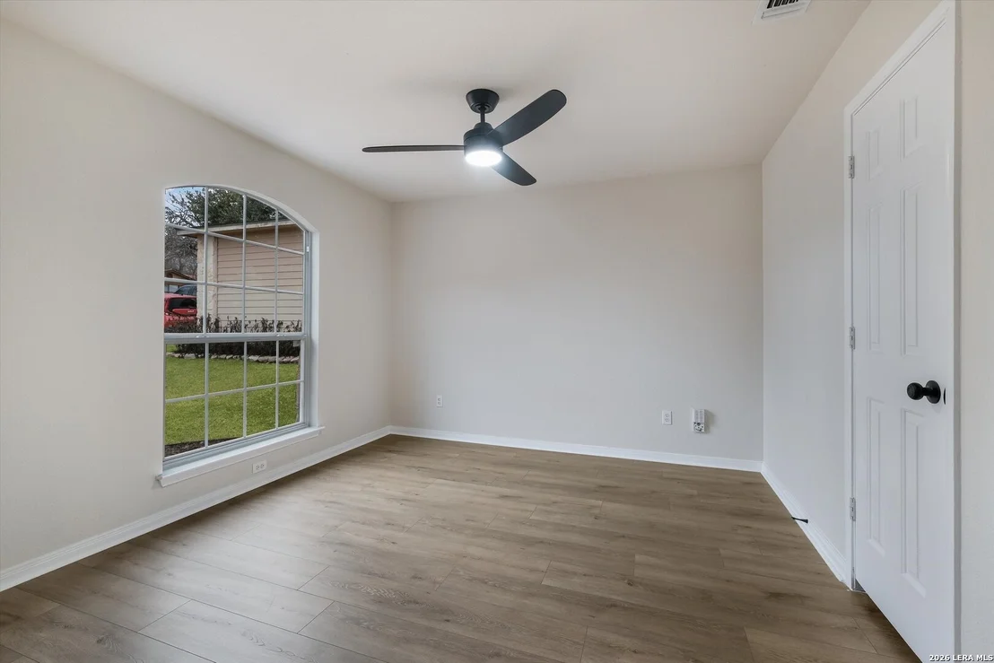 Photo of 5390 Chestnut View