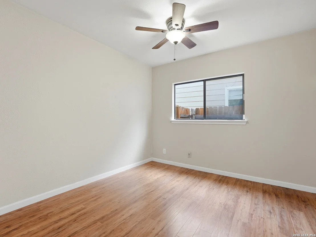 Photo of 7914 WAYSIDE TRL