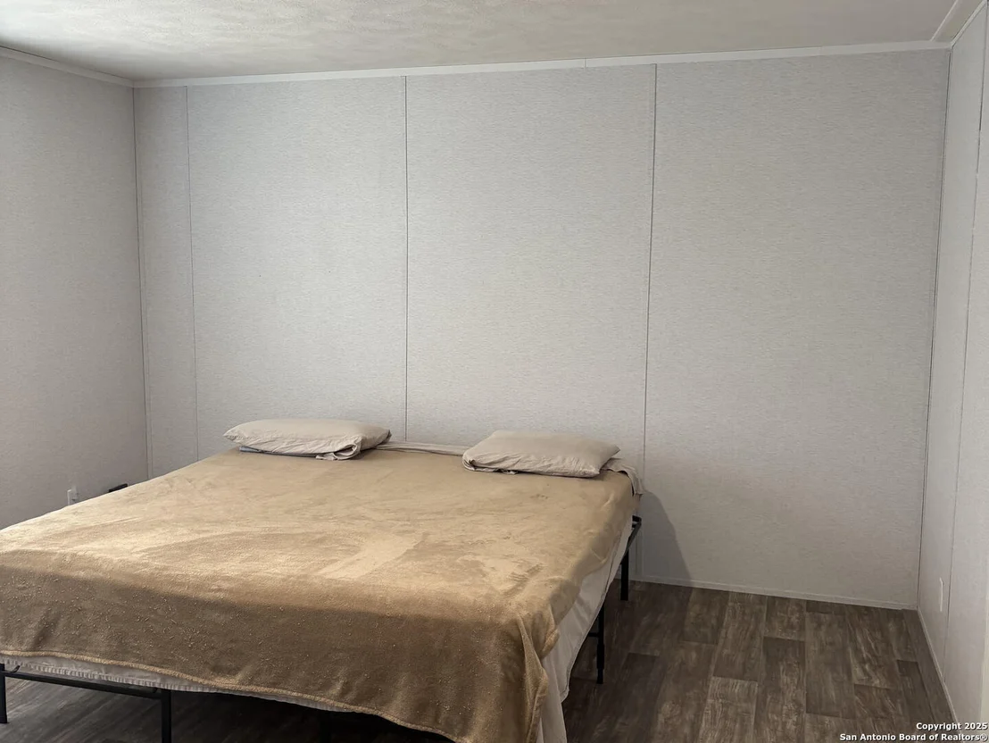 Photo of 22170 Applewhite