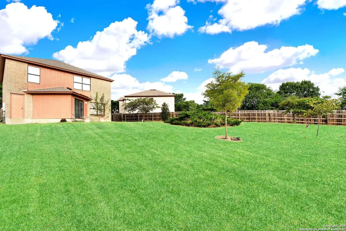 Photo of 6847 Evercrest