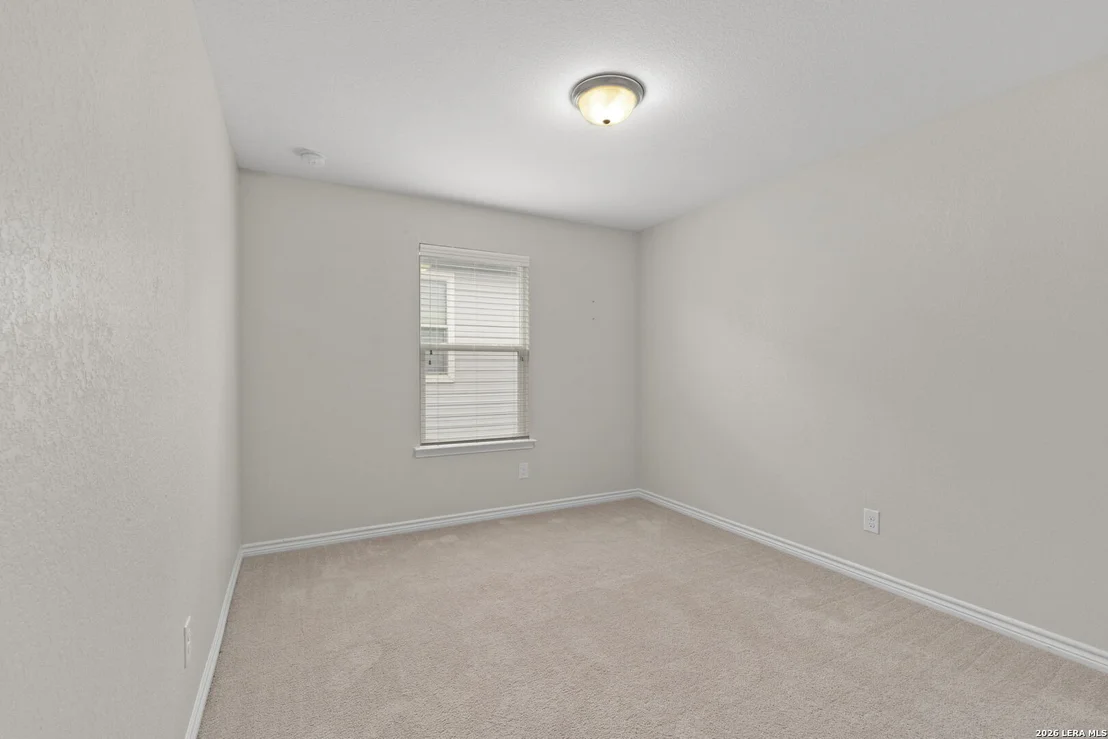 Photo of 1302 Hummingbird