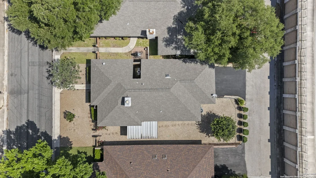 Photo of 1008 Robert Derrick Dr.