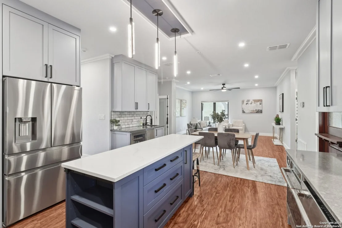 Photo of 3902 Creek Pt