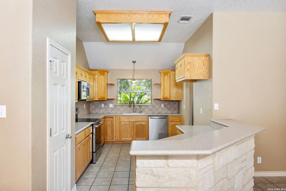 Photo of 112 LEGACY TRCE