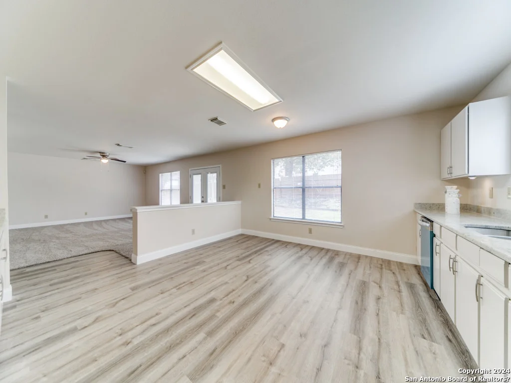 Photo of 13530 HICKORY TAVERN