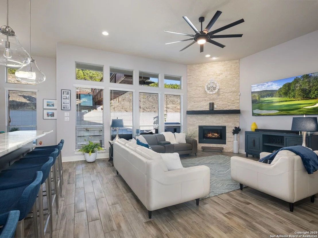 Photo of 27220 Highland